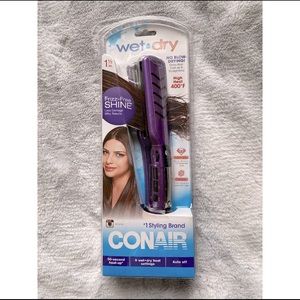 ConAir Wet/Dry Hair Straightener- New